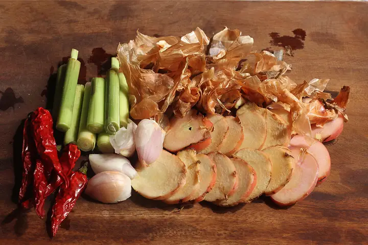 Cá Kho Cà Pháo Món Dân Dã Ngày Hè Xứ Nghệ