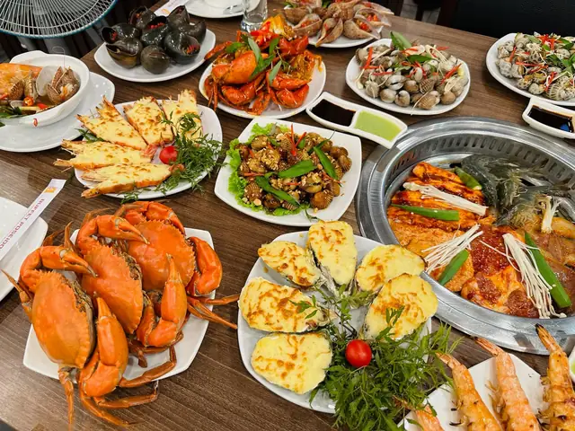 Bước 4: Trang trí và thưởng thức