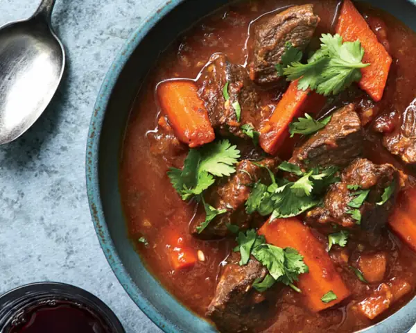 Bò Sốt Vang Bao Nhiêu Calo?