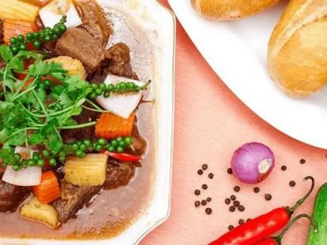 Chỉ Cần Thêm Gia Vị Này Vào Như Đầu Bếp, Món Thịt Bò Sốt Vang Sẽ Vô Cùng Thơm Ngon