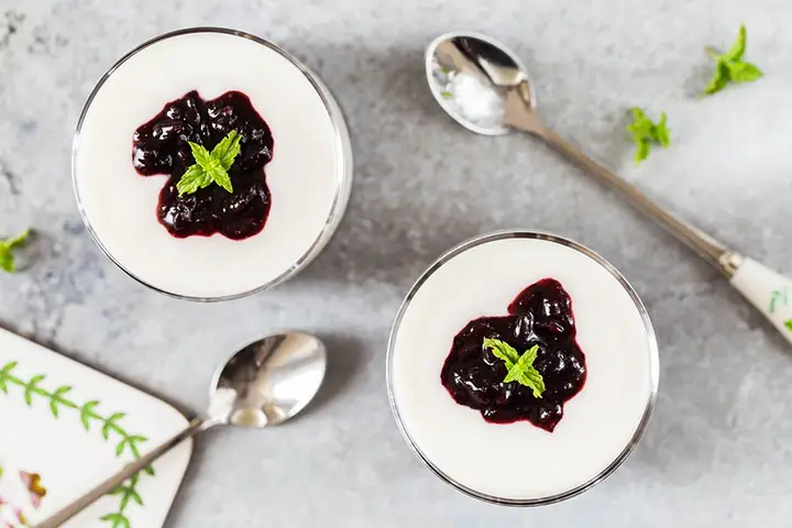 Sữa Chua Nếp Cẩm Bao Nhiêu Calo?