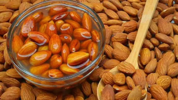 Các bước làm sữa hạnh nhân bằng máy làm sữa hạt