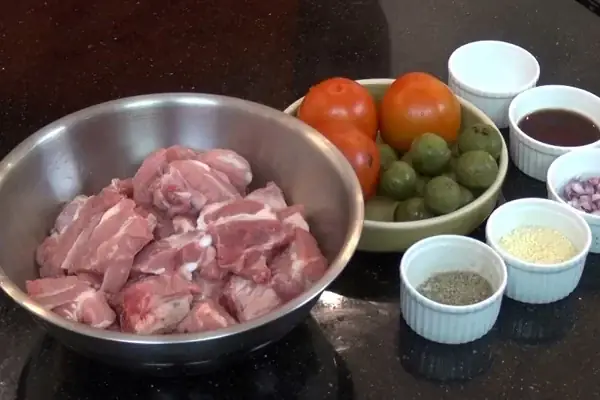 Chuẩn Bị Nguyên Liệu Chuẩn Bị Nguyên Liệu