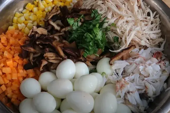 1. Nấu súp cua nấm đông cô cần nguyên liệu gì?