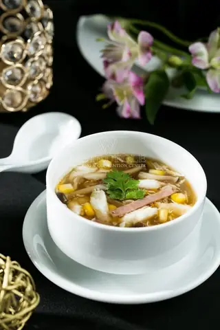 Súp Cua Jambon Nấm Linh Chi