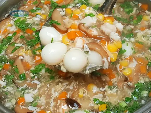 Chuẩn Bị Nguyên Liệu Và Dụng Cụ Nấu Súp Hải Sản Thập Cẩm Thơm Ngon