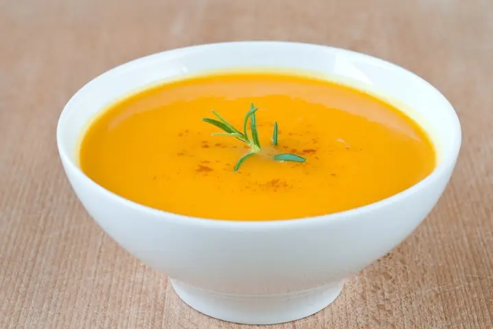4Súp khoai lang sữa đậu nành