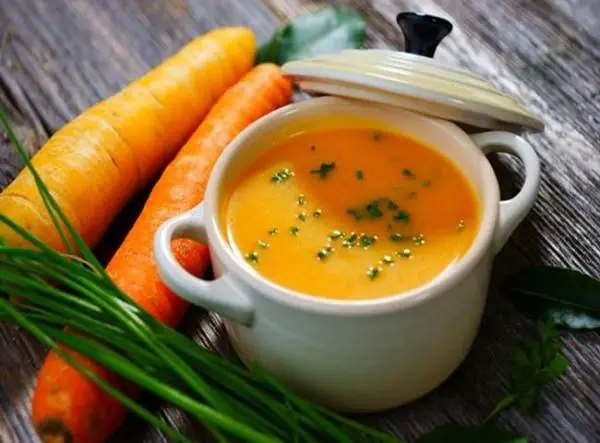 Công Thức Nấu Súp Rau Củ Cho Bé – Món Súp Cà Rốt