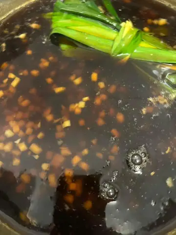 Một Chai Nước Thạch Sâm Thanh Mát, Giòn Ngọt, Thêm Nước Cốt Dừa Thơm Ngậy Sẽ Là Thức Uống Giải Nhiệt Vô Cùng Hấp Dẫn Cho Mùa Hè Này.