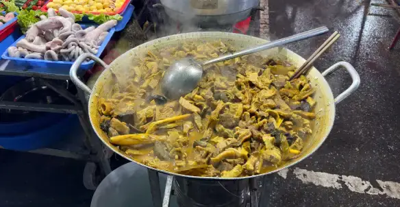 Cách Nấu Thắng Cố Heo Chuẩn Vị Tây Bắc Ngon Tại Nhà