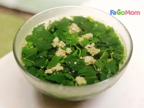 4.5 Canh rau ngót nấu thịt bò cho mẹ sau sinh 4.5 Canh rau ngót nấu thịt bò cho mẹ sau sinh