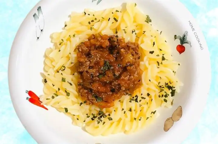 4.6. Nui Xoắn Sốt Thịt Bò Ăn Dặm