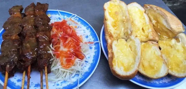 15. Bánh Mì Bò Nướng Campuchia