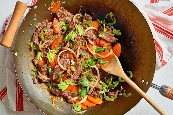 Những Sai Lầm Thường Gặp Khi Làm Món Thịt Bò Xào Hành Tây