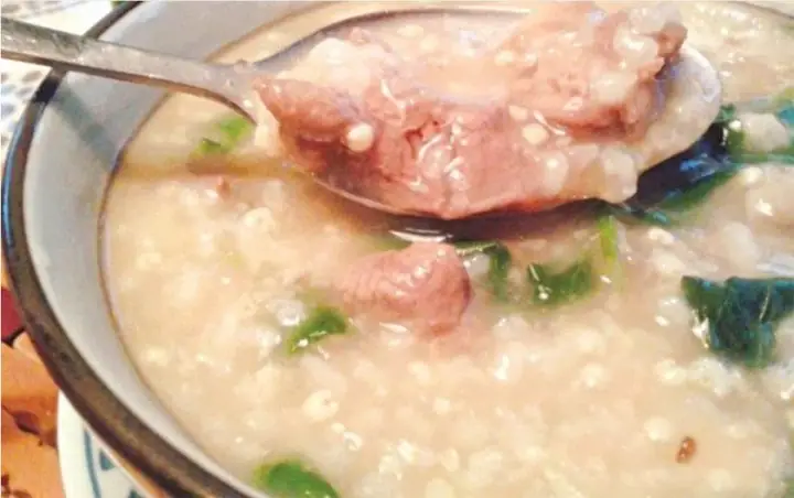 Chiều Đi Làm Về Tôi Còn Tạt Qua Chợ Mua 1 Túi Hoa Quả Với 2kg Thịt Dê Ngon Về Cho Chị Nấu Cháo Ăn Để Có Nhiều Sữa Cho Con Bú. (ảnh Minh Họa)