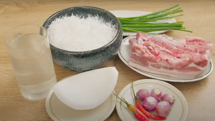 Bước 1: Sơ Chế Nguyên Liệu