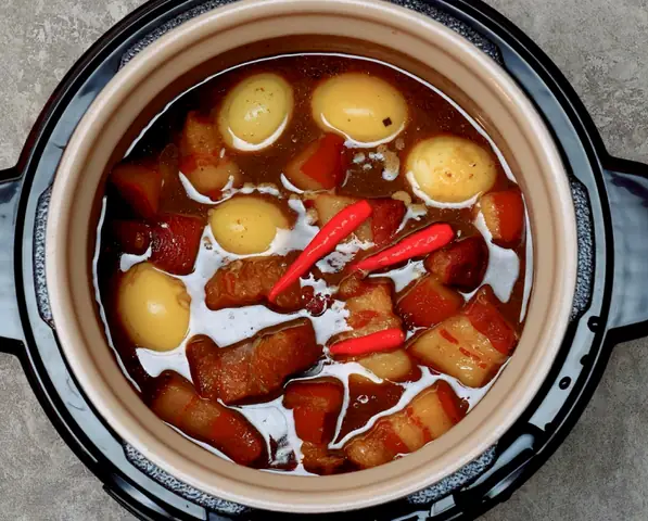 Bước 4: Kho thịt