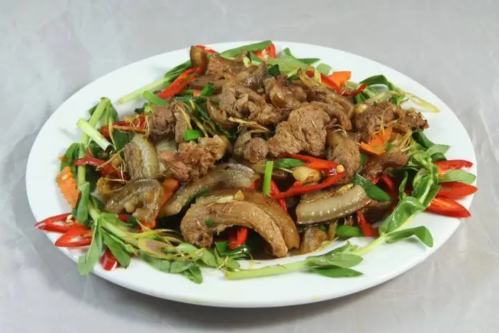 Cách Làm Thịt Heo Rừng Xào Sả Ớt Thơm Nồng, Cay Ngon Chuẩn Vị