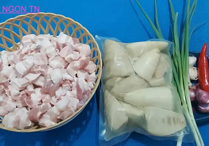 Nguyên Liệu Và Dụng Cụ Cần Có Nguyên Liệu Và Dụng Cụ Cần Có