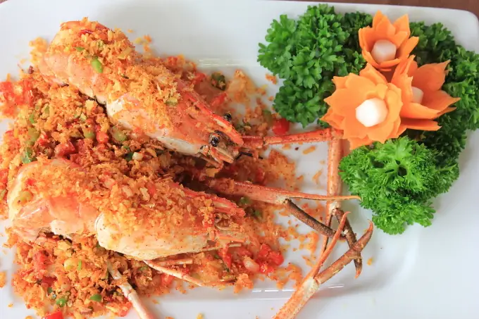 Cách Làm Tôm Rang Muối Kiểu Hong Kong