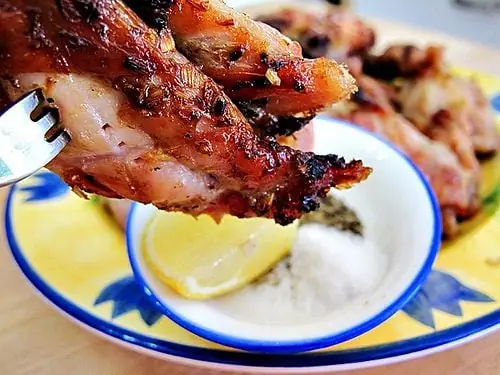 Cách Nấu Thịt Thỏ Sốt Vang