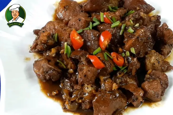 1. Thịt Trâu Kho Tàu Lạ Miệng, Đậm Đà