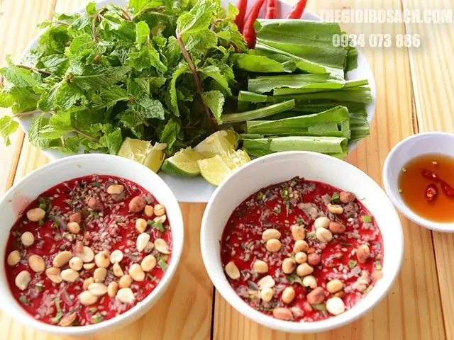 TOP 5 lợi ích khi ăn tiết bò không phải ai cũng biết