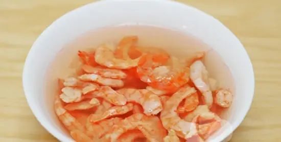 2. Ngâm Tôm Khô