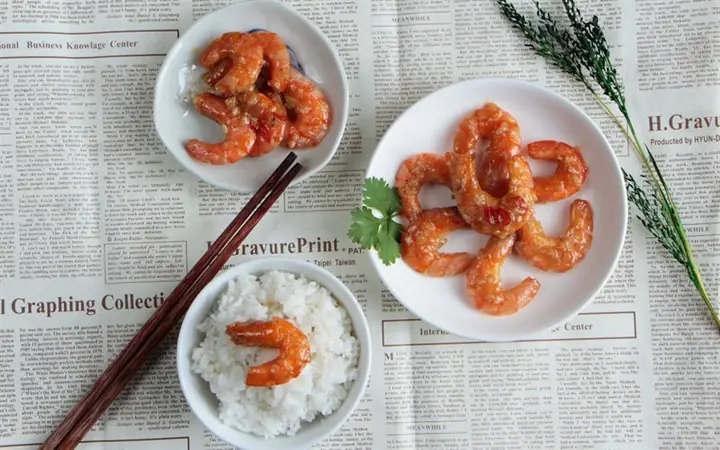 Cách Làm Tôm Rim Tỏi Mặn Đậm Đà Đưa Cơm
