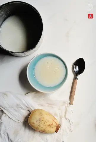 Trà Củ Sen Có Công Dụng Rất Tốt Để Giúp Loại Bỏ Chất Nhầy Ở Hệ Hô Hấp, Giảm Ho Hiệu Quả. Nó Cũng Rất Tốt Cho Bệnh Ung Thư Phổi, Các Triệu Chứng Dị Ứng.