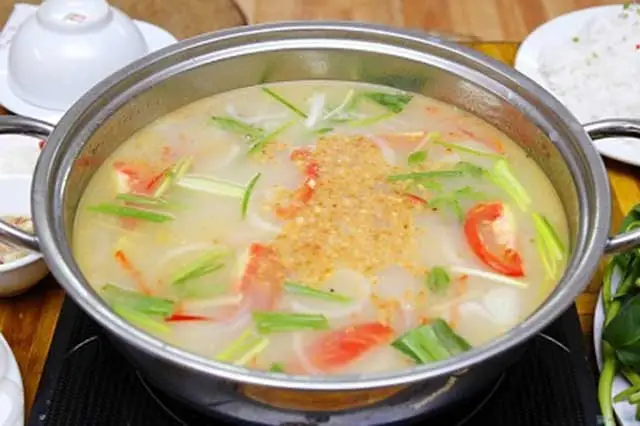 Nấu Nước Dùng Lẩu