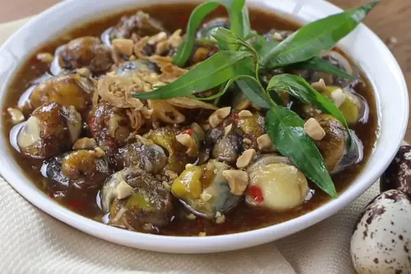 Cách Làm Cút Lộn Xào Me