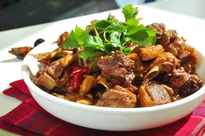 3. Cách nấu vịt om me tươi 3. Cách nấu vịt om me tươi