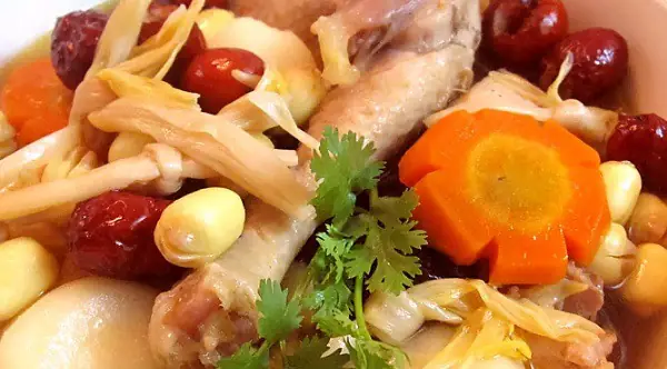 4. Vịt tiềm ngũ quả 4. Vịt tiềm ngũ quả