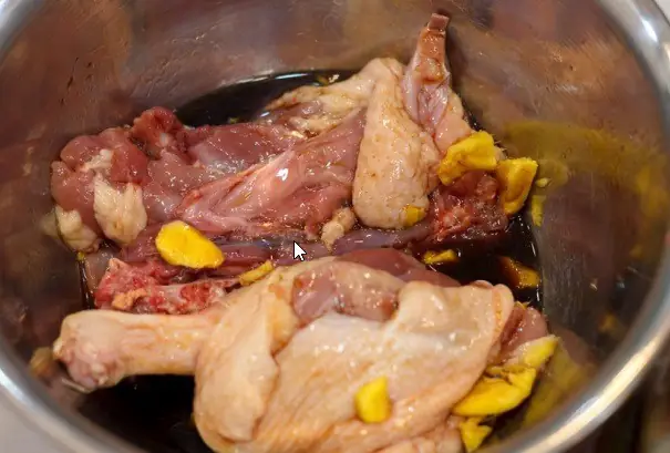 3. Vịt Tiềm Nước Dừa