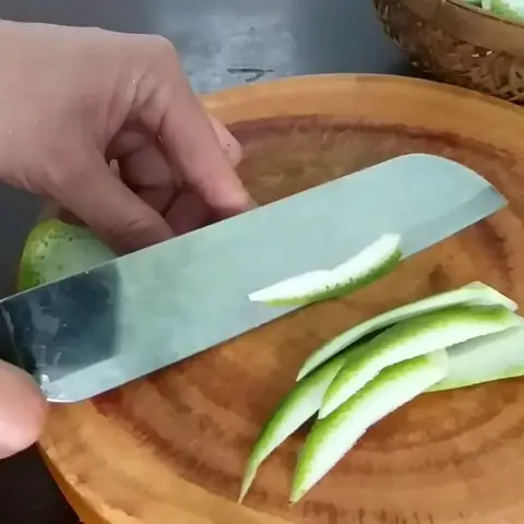 Thái nhỏ và phơi khô