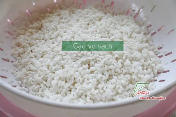 Sơ chế nguyên liệu làm xôi lá cẩm