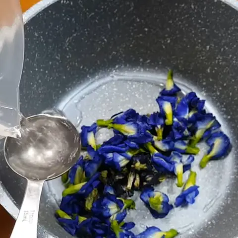 2 cách làm rau câu dừa và rau câu dừa sữa tươi giòn ngon đơn giản tại nhà 2 cách làm rau câu dừa và rau câu dừa sữa tươi giòn ngon đơn giản tại nhà