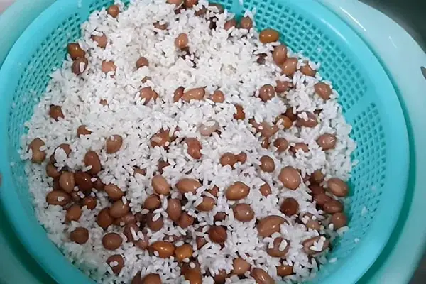 Bước 1: Sơ Chế Nguyên Liệu