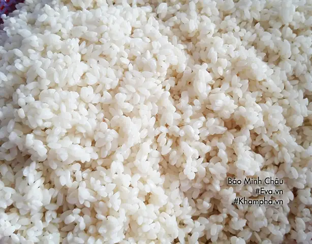 Xôi Dừa Là Món Xôi Ngọt Được Nhiều Người Yêu Thích, Cách Nấu Lại Không Hề Phức Tạp.