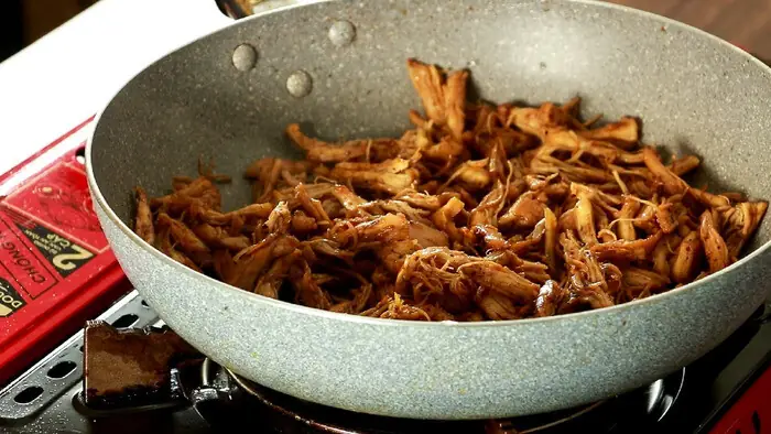 Chế biến thịt gà