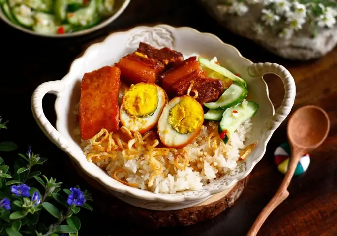 Xôi thịt kho tàu Xôi thịt kho tàu