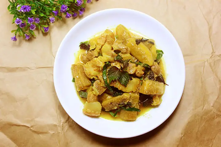 Đúng Điệu Dân Dã Với Cách Làm Thịt Chó Om Chuối Ngon Hấp Dẫn Đúng Điệu Dân Dã Với Cách Làm Thịt Chó Om Chuối Ngon Hấp Dẫn