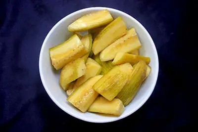 Đúng Điệu Dân Dã Với Cách Làm Thịt Chó Om Chuối Ngon Hấp Dẫn Đúng Điệu Dân Dã Với Cách Làm Thịt Chó Om Chuối Ngon Hấp Dẫn