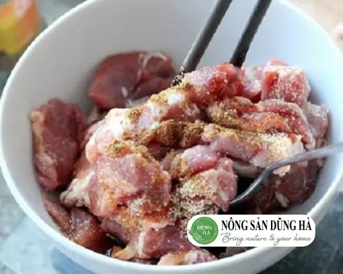 Cách Sử Dụng Muối Hồng Ướp Thịt Nướng