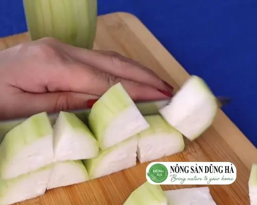 Thái Miếng Tam Giác Thái Miếng Tam Giác