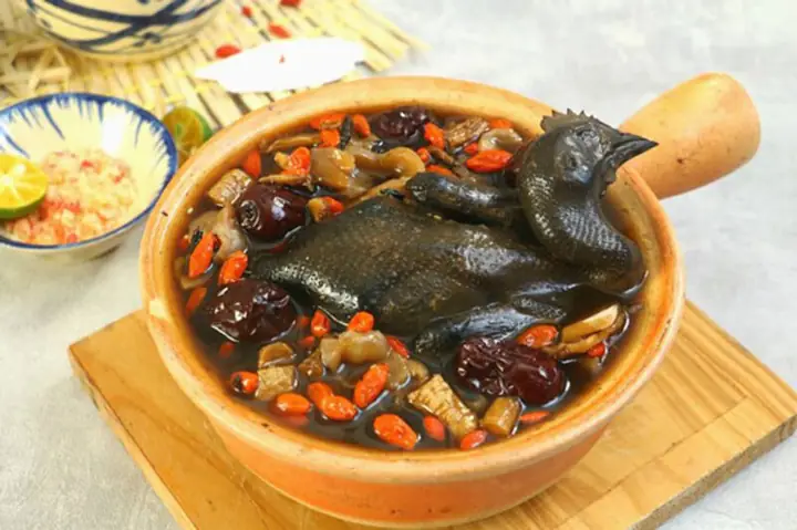 Các Món Ăn Ngon Nấu Bằng Nồi Áp Suất: Hầm Gà Các Món Ăn Ngon Nấu Bằng Nồi Áp Suất: Hầm Gà