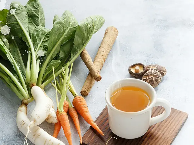 Chuẩn Bị Nguyên Liệu Nấu Canh Dưỡng Sinh