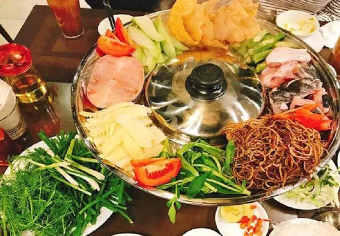 Cách Nấu Lẩu Cá Trê Măng Chua Ngon Và Hấp Dẫn Cách Nấu Lẩu Cá Trê Măng Chua Ngon Và Hấp Dẫn