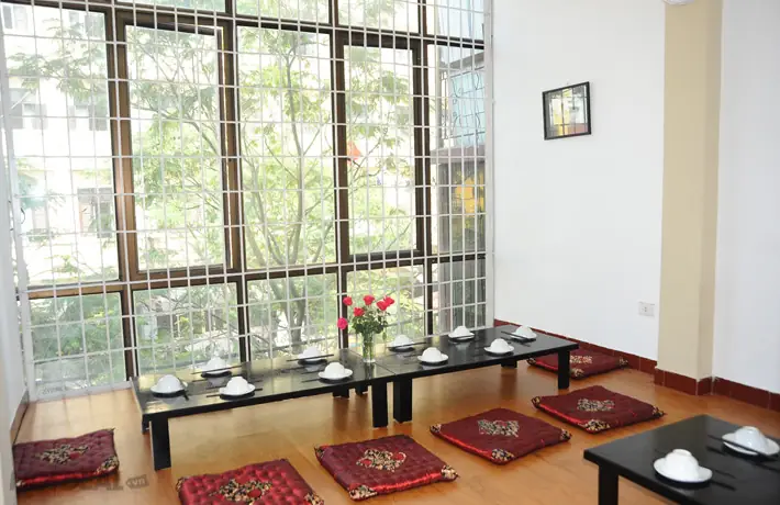 Thông Tin Chi Tiết